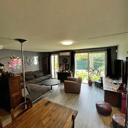 Holiday home Entierement Equipee Calme 5mn De La Agde