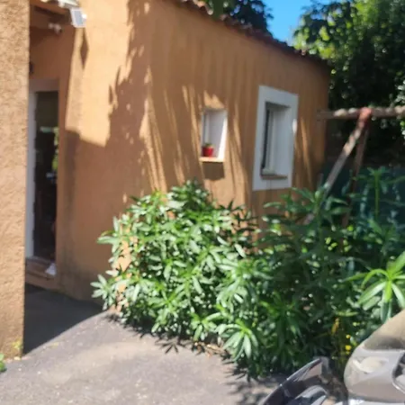 Entierement Equipee Calme 5mn De La Holiday home